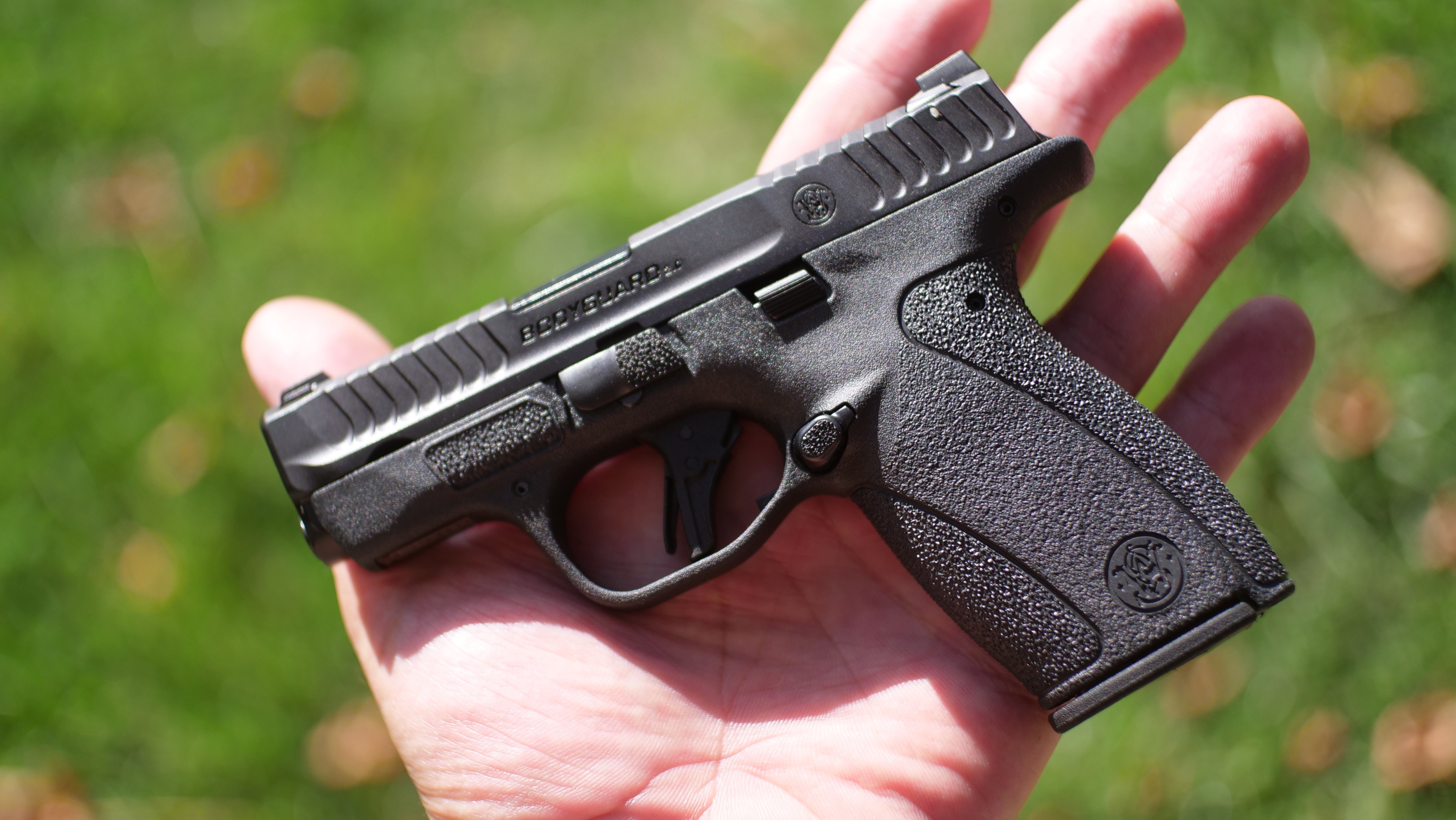 S&W Bodyguard 2.0 in hand
